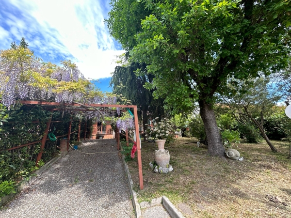 Villetta a schiera con giardino, in vendita, Rocca d'evandro Residenziale