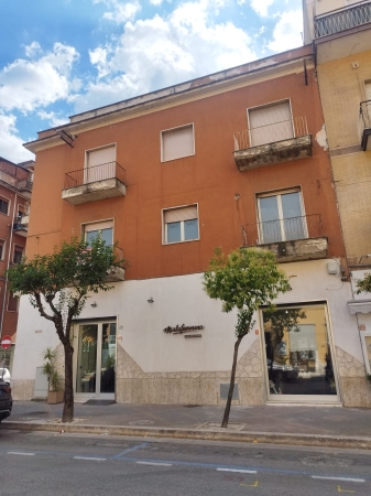 Locale commerciale centralissimo, in vendita, Cassino Residenziale