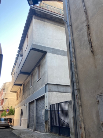 Trilocale in locazione, Semi arredato, Pontecorvo Residenziale