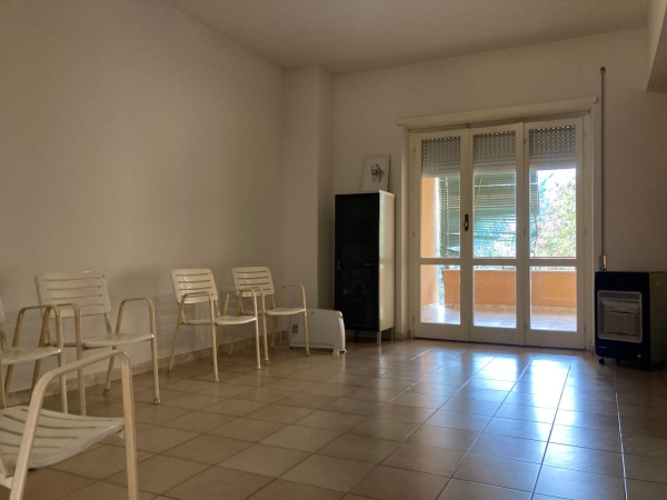 Ufficio centrale, in locazione, Pignataro Interamna (FR).