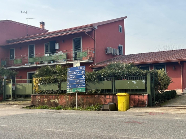 Monolocale in locazione, arredato, Piedimonte San Germano. Residenziale