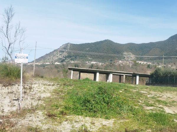 Rustico unico livello, zona esclusiva, Cassino Residenziale